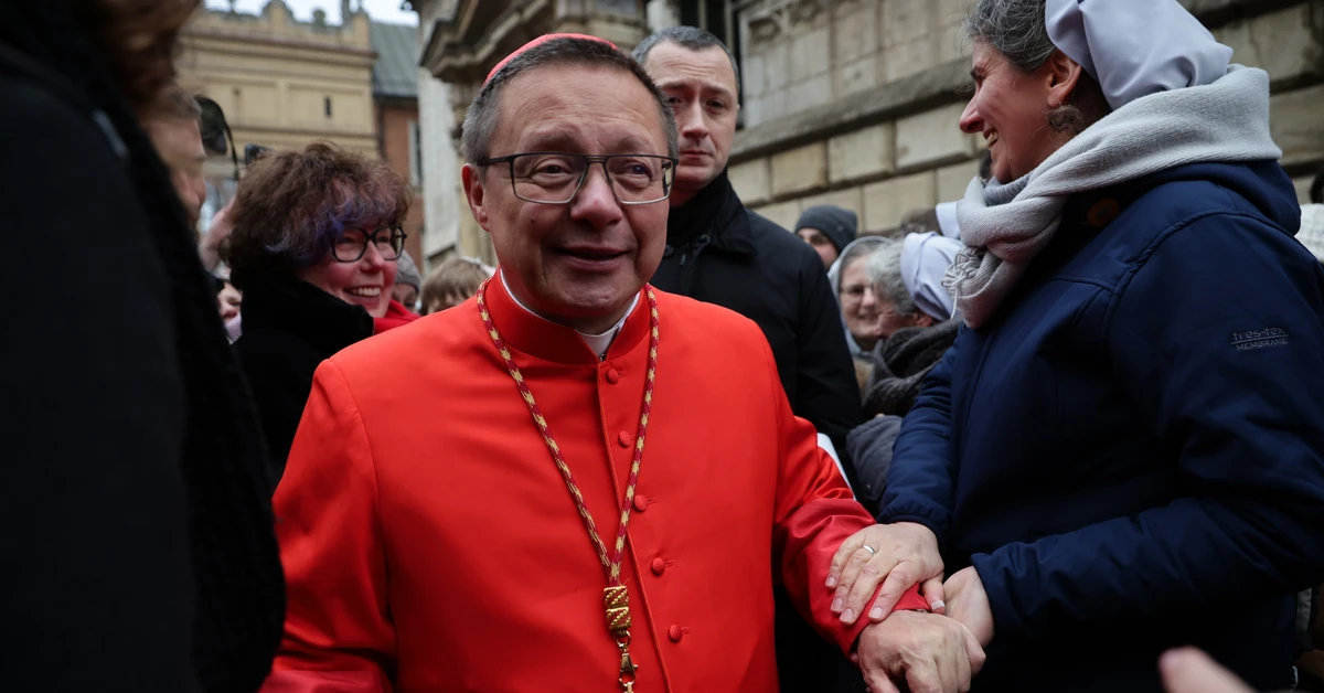 Reklamy z kardynałem Grzegorzem Rysiem. Krakowska kuria wydała oświadczenie