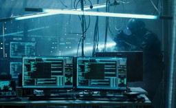 Cyberarmia działa, nie czekając na wojnę