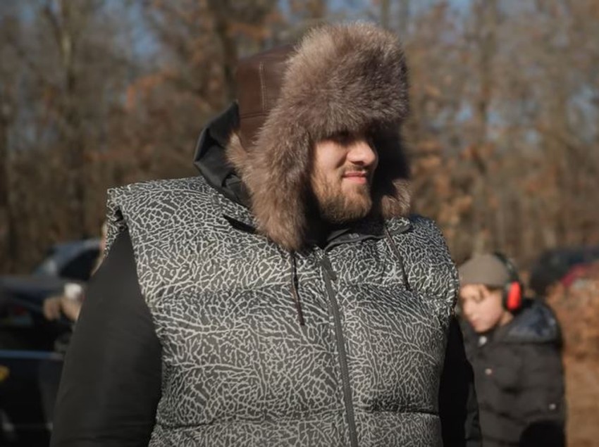 Jedan od Srba koji je otišao po badnjak