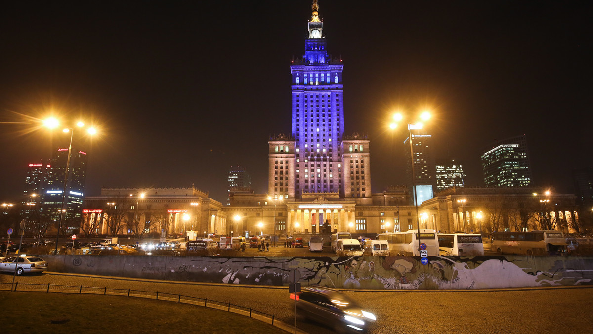 WARSZAWA PKiN W BARWACH UKRAINY