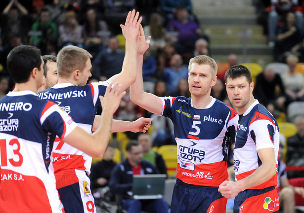 Siatkarze ZAKSA Kędzierzyn-Koźle wygrali z Arkas Izmir 3:1 w rewanżowym meczu 2. rundy play off Ligi Mistrzów.