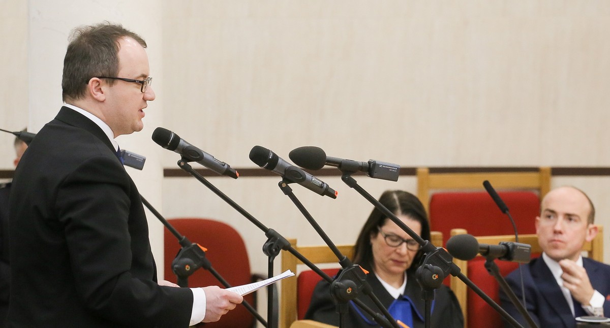 Bodnar zaznaczył, że jako RPO występuje on w obronie praw tych obywateli, którzy czekają na rozpatrzenie ich skarg konstytucyjnych