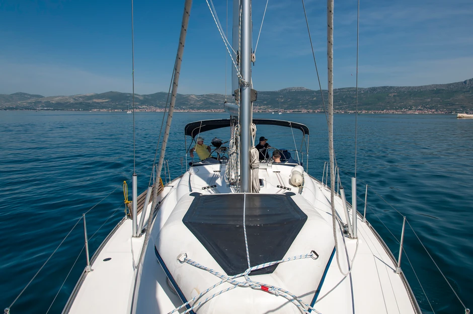 Brod na Jadranu - ilustracija