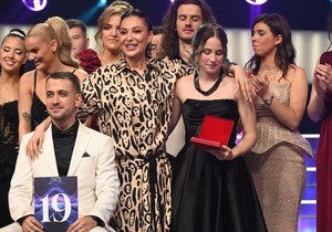 Zvezde Granda dobitnica nagrade Saša Popović