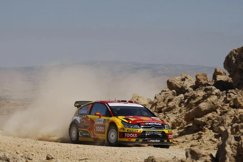 Rajd Jordanii 2010: kto szybszy na pustyni - Citroën czy Ford? (relacja na żywo z 1. etapu)