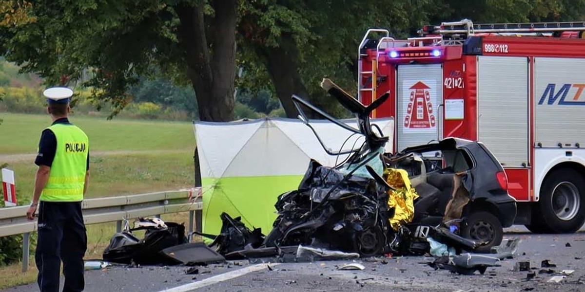 W wypadku pod Świebodzinem zginęła matka i jej dwoje dzieci. 