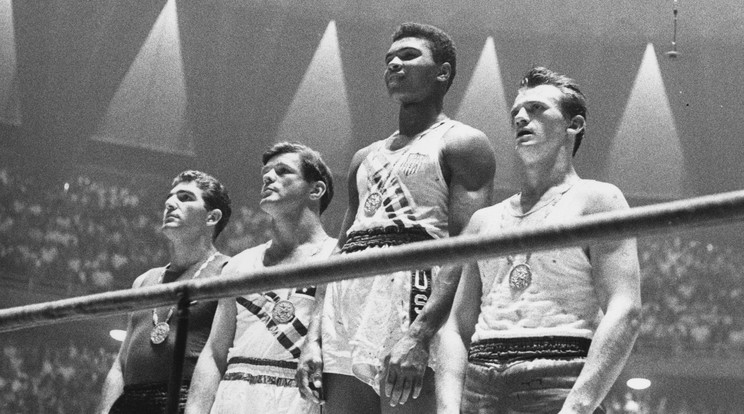 A római olimpián 1960-ban a dobogó tetején: a helyszínen 
ünnepelték, otthonában szinte senkit sem érdekelt a sikere /Fotó: Europress- Getty Images