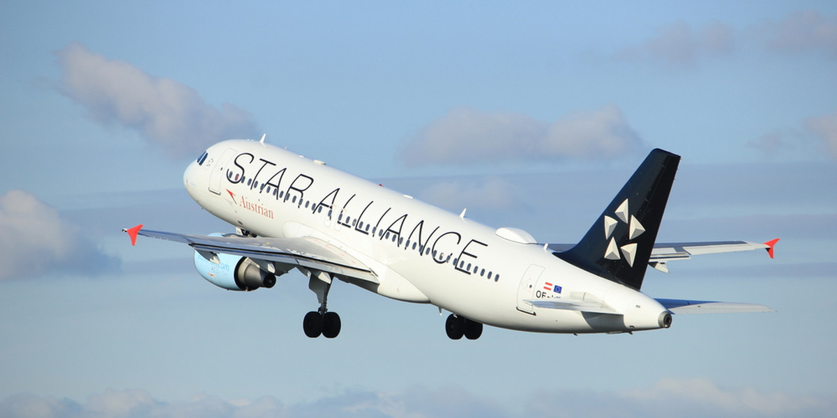 Star Alliance to sojusz 28 linii lotniczych z całego świata. Dzięki niemu pasażerowie mogą m.in. podróżować na jednym bilecie samolotami różnych przewoźników