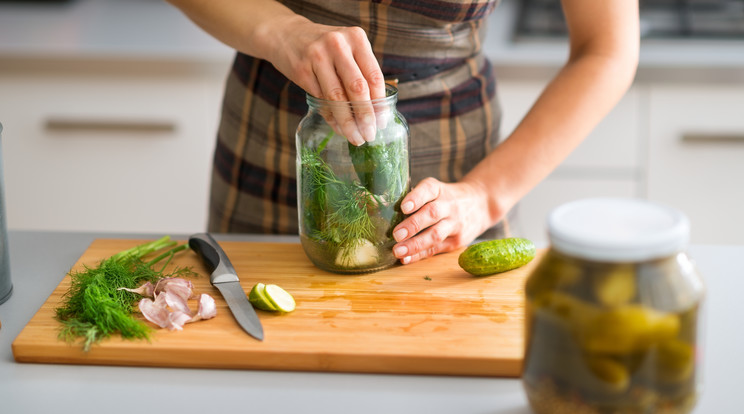 Így tehetünk el kovászos uborkát / Fotó: Shutterstock