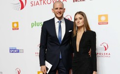 Bartosz Kurek opublikował w internecie zdjęcie ślubne [FOTO]