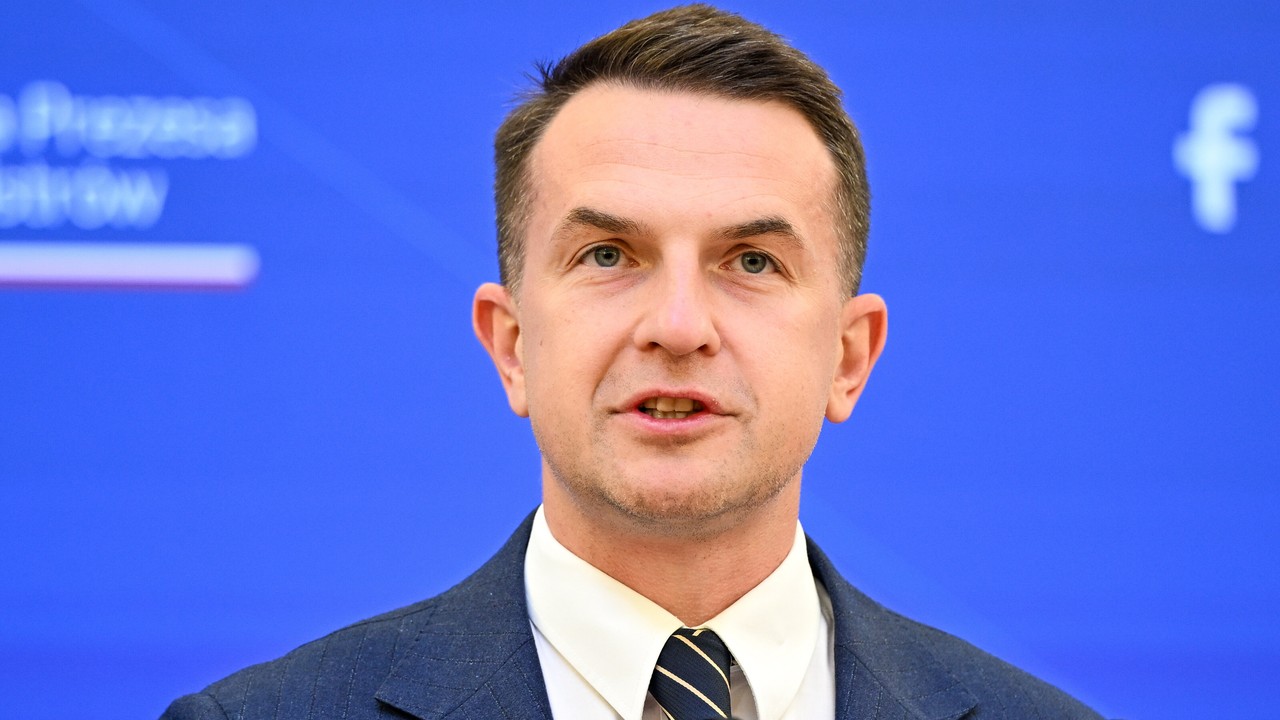 Minister reaguje na unijny cios w Rosję. 
