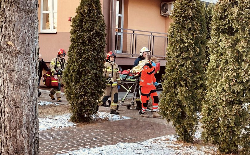 Ranny Szymon i jego koleżanka trafili do szpitala