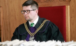 Wojciech Łączewski zrzeka się urzędu sędziego. I składa doniesienie do prokuratury