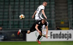 Legia wygrała czwarty raz z rzędu. Mistrzowie Polski zajęli fotel lidera