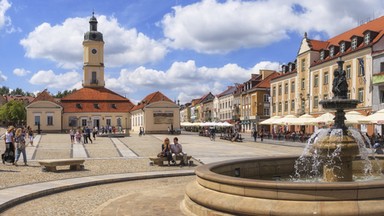 Podlaskie: mniejszość litewska uczciła 26. rocznicę niepodległości Litwy