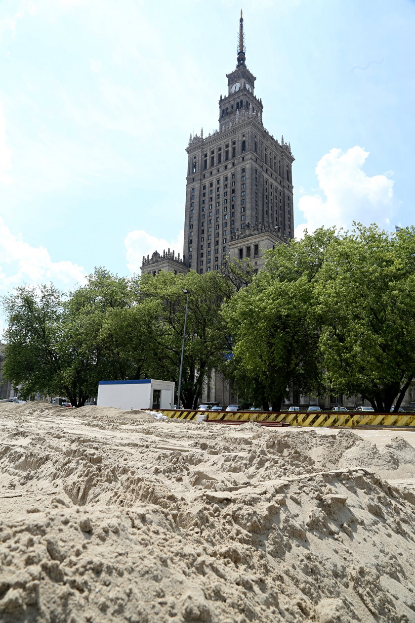 Plaża powstaje pod Pałacem Kultury i Nauki?