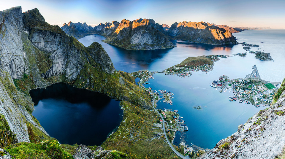 Reine - najpiękniejsza miejscowość w Norwegii