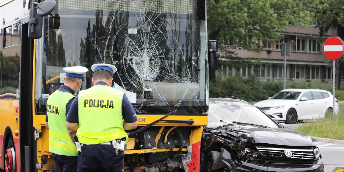 Kolejny wypadek autobusy Arrivy