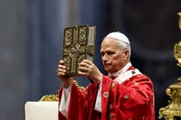 Papież przeciw 