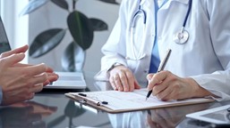 jak przełamać wstyd i szczerze rozmawiać lekarzem o swoich dolegliwośc