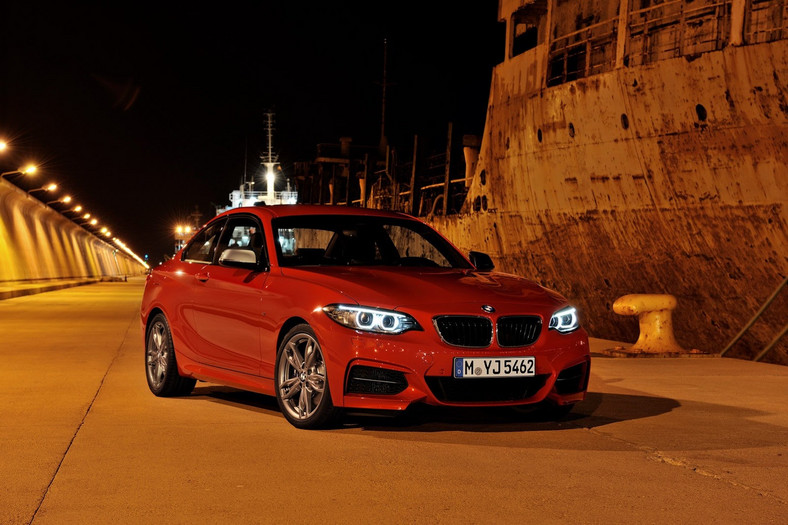 BMW M235i