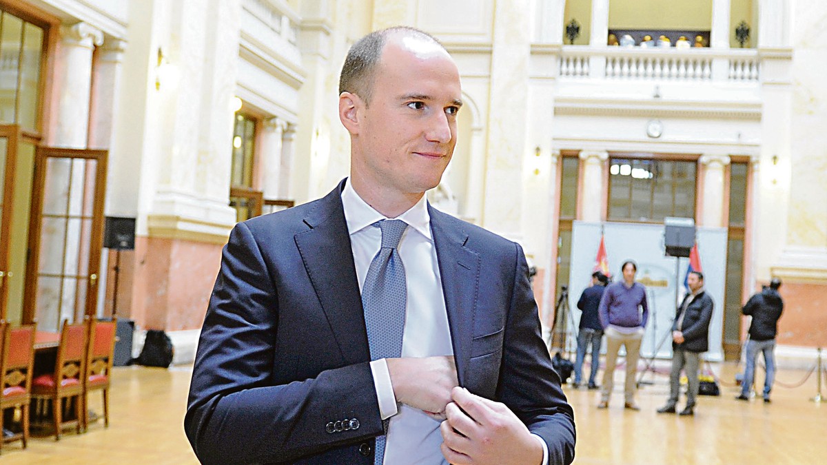 balsa foto skupstina vucic gasic_050216_ RAS foto vesna lalic027