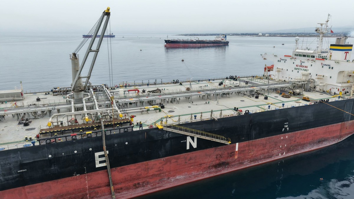 Grčki naftni tanker