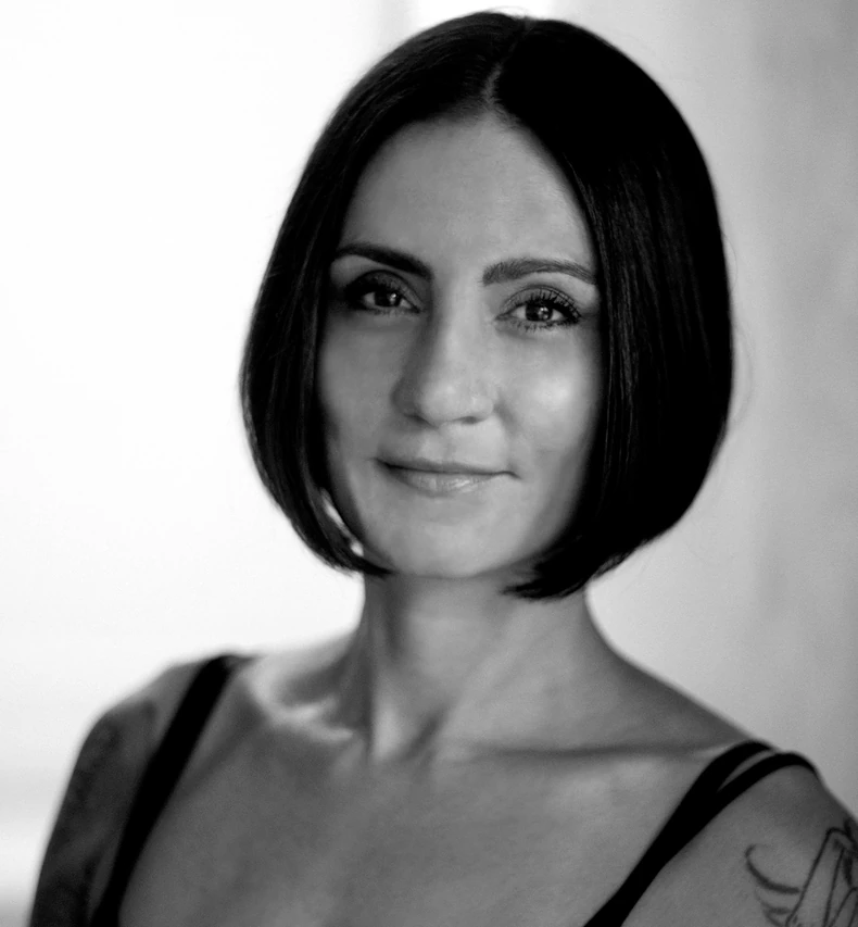 Ideja za film potekla je od rediteljke Elizabete Betinski, naše umetnice koja živi i radi u Los Anđelesu