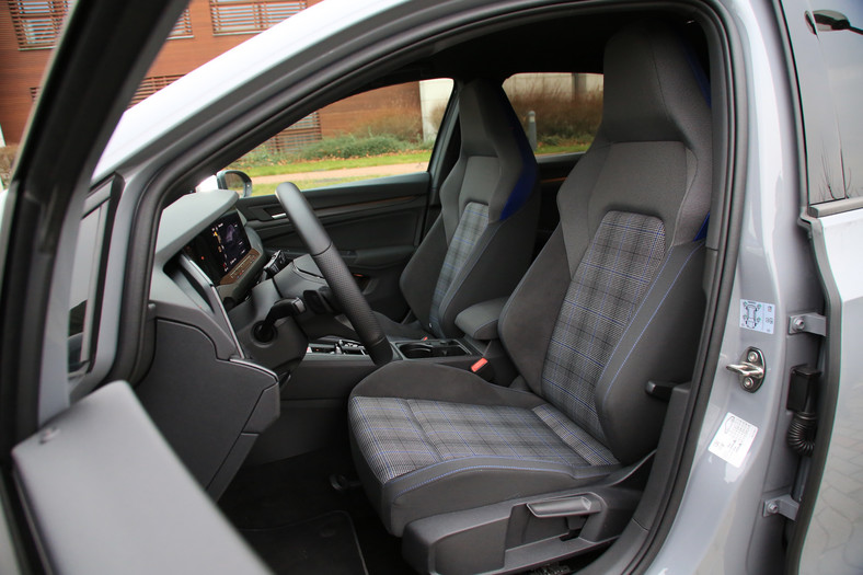 Volkswagen Golf GTE 1.4 TSI Plug-in