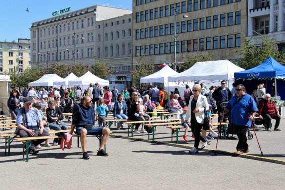 Wydarzenie na Placu Wolności zainaugurowało tegoroczną edycję Poznańskich Dni Rodziny fot. Codzienny Poznań / S. Toroszewska