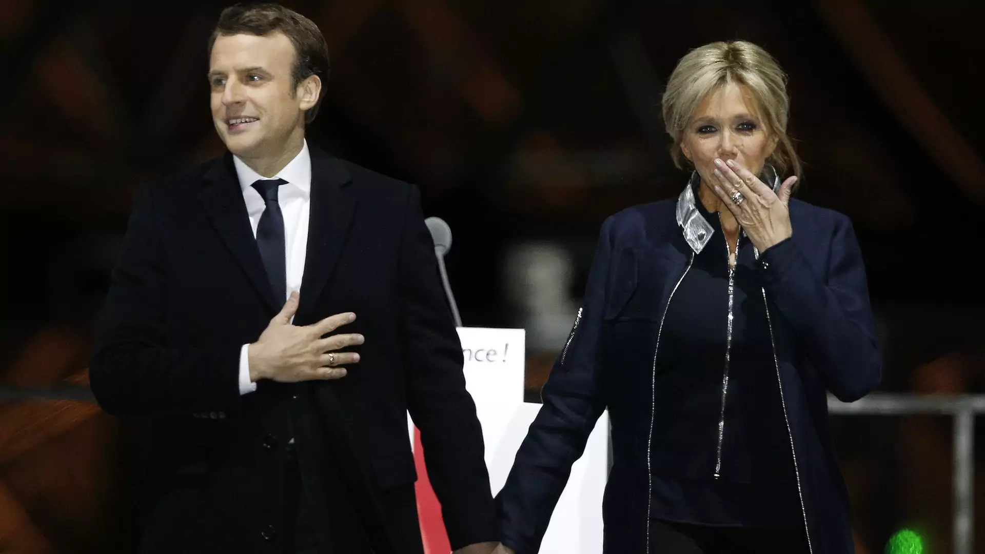 Nowy prezydent Francji odpowiada na hejterskie komentarze dotyczące wieku jego żony