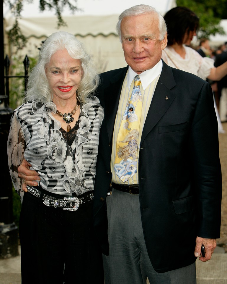 Buzz Aldrin z żoną Lois Driggs Canno, fot. Getty Images