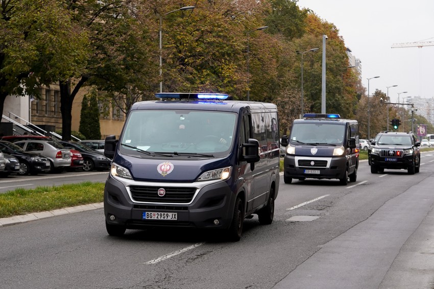 Dovođenje optuženih na suđenje
