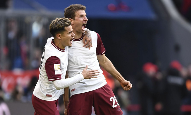 Bundesliga: Bayern pokonał Augsburg i umocnił się na prowadzeniu