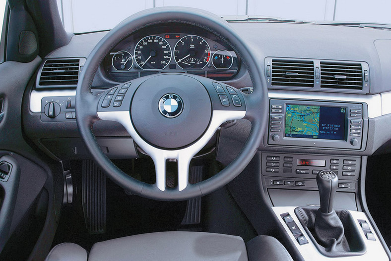 Mercedes C 200 CDI kontra BMW 320d: co wybrać, prestiż czy osiągi?