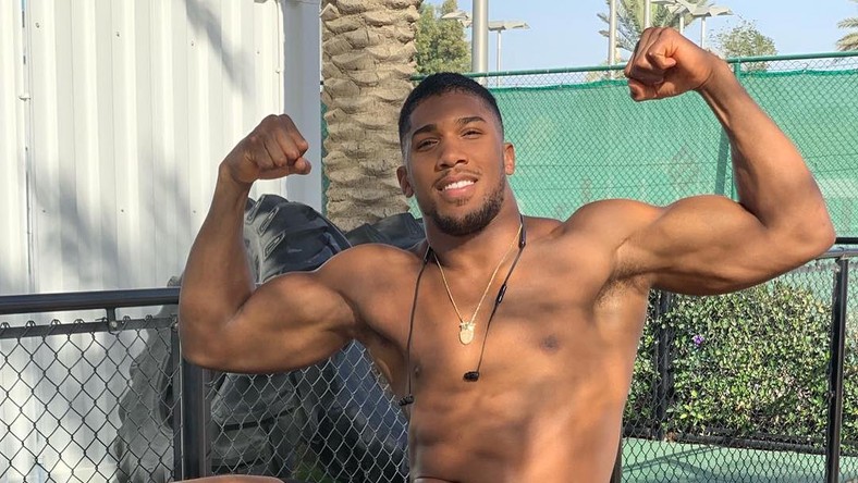 Anthony Joshua is having fun during his time off  [Instagram]