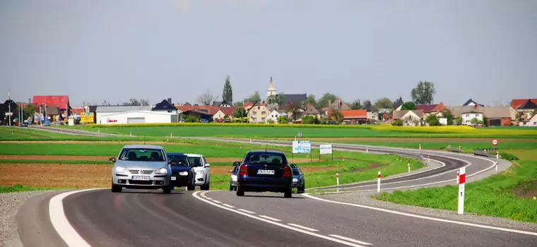 Przybywa nam dziur w drogach. Na pilne remonty potrzeba 4,5 mld złotych