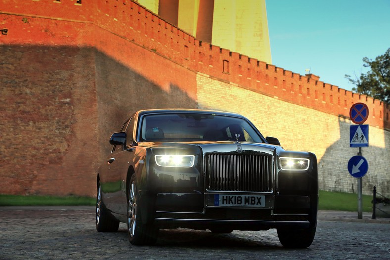 Rolls-Royce Phantom - pośpiech upokarza