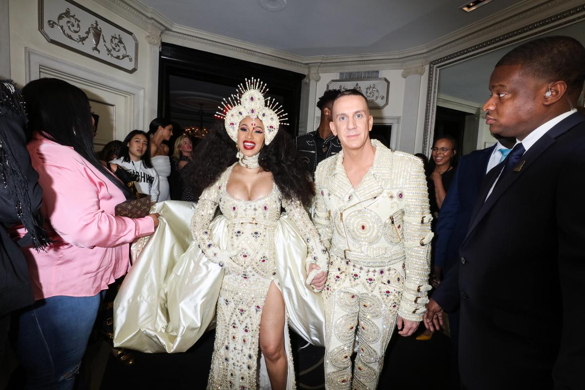 Tíz év után lemondott a Moschino kreatív igazgatója, Jeremy Scott