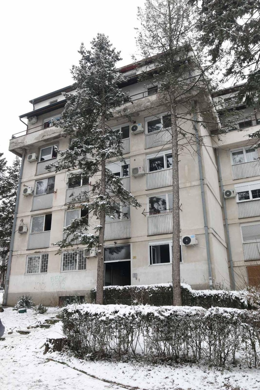 Stravičan požar na Čukarici