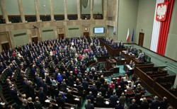 Ustawa o policji trafi do komisji. Projekt poparło tylko Prawo i Sprawiedliwość