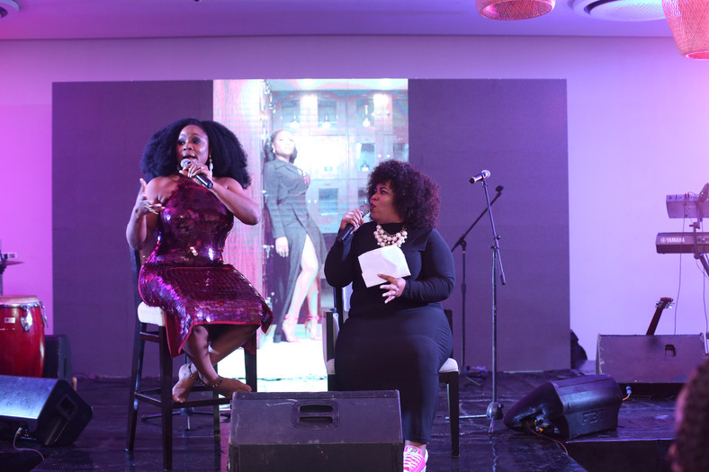 Omawumi and Chigul getting everyone in the mood for the night [RedMedia] 