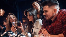 groźna choroba rozprzestrzenia się w anglii. dwie młode osoby nie żyją