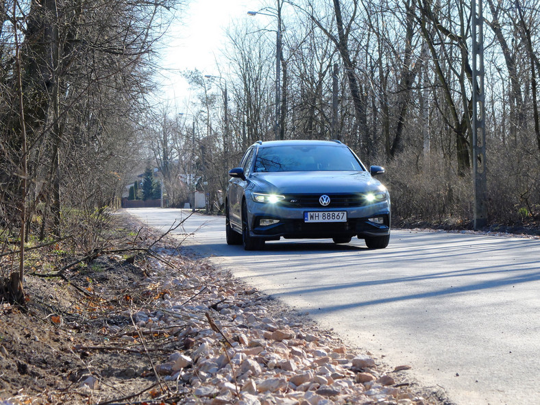 Volkswagen Passat R-Line Edition 2.0 TDI/240 KM