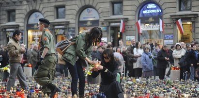 Tak celebryci cierpieli po 10 kwietnia. FOTO