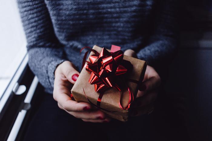 Zwrot towaru bez paragonu. Jak zwrócić nietrafiony świąteczny prezent? |  Ofeminin