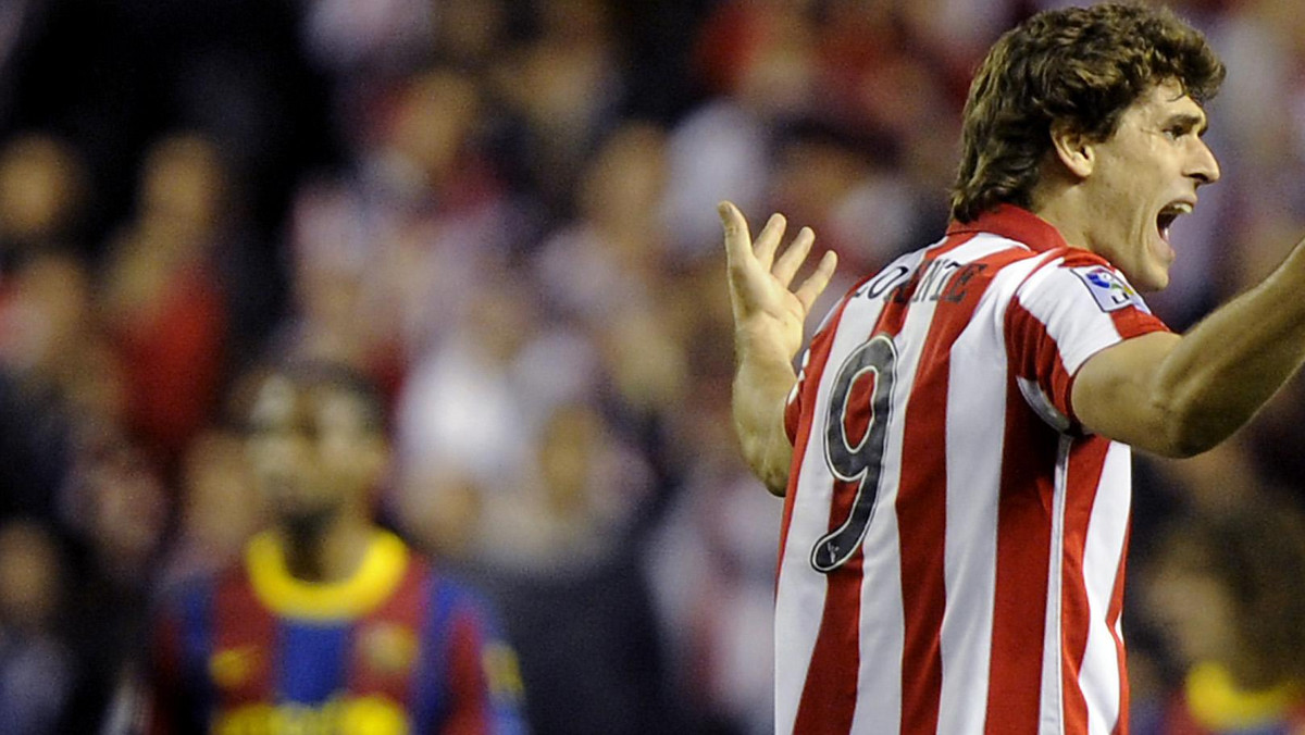 Napastnik Athletic Bilbao, Fernando Llorente, przyznał, że Liverpool był zainteresowany ściągnięciem go na Anfield Road w zimowym oknie transferowym. Hiszpan miałby zastąpić w barwach The Reds Fernando Torresa.