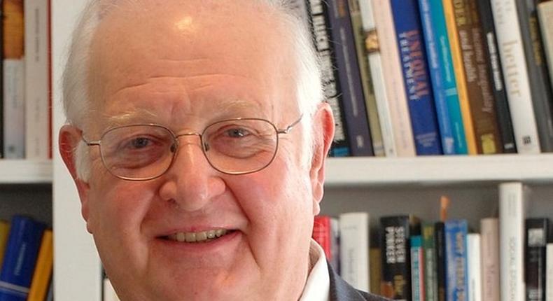 Angus Deaton wins 2015 Nobel Prize for Economics