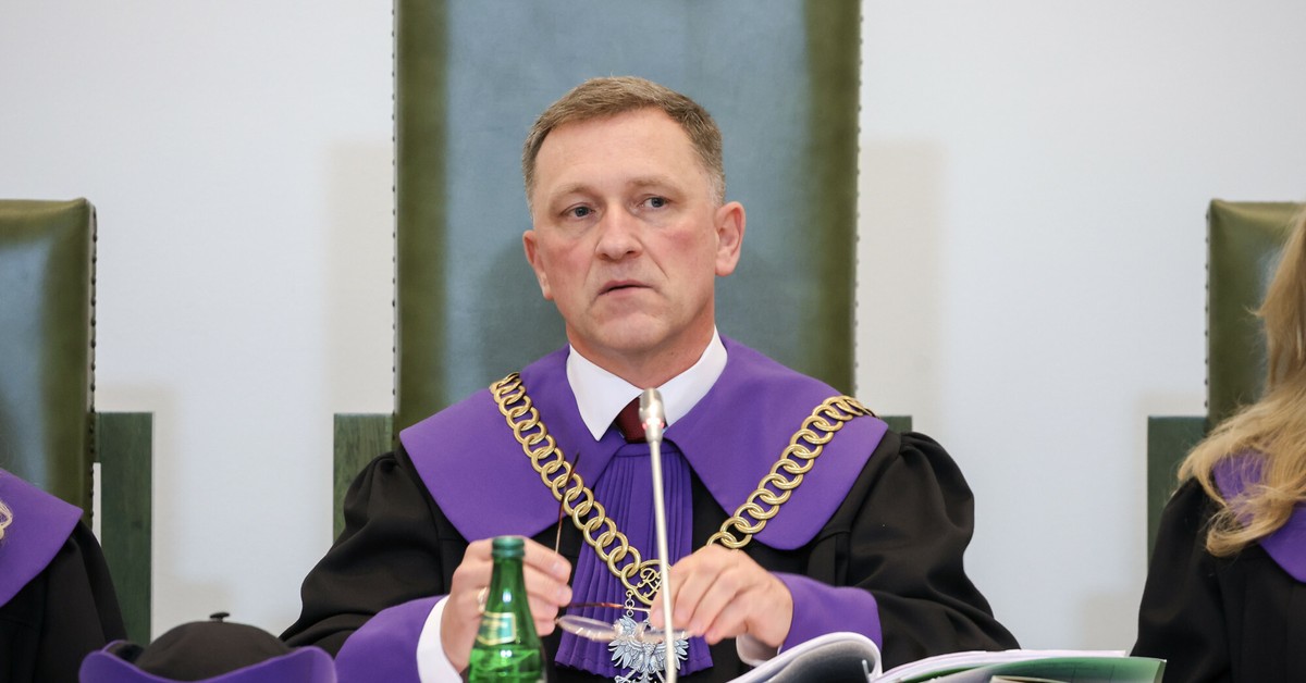Przeliczanie emerytury. Czy ekwiwalent za urlop z ostatniego roku pracy podniesie Twoje świadczenie? Sąd Najwyższy stawia sprawę jasno!