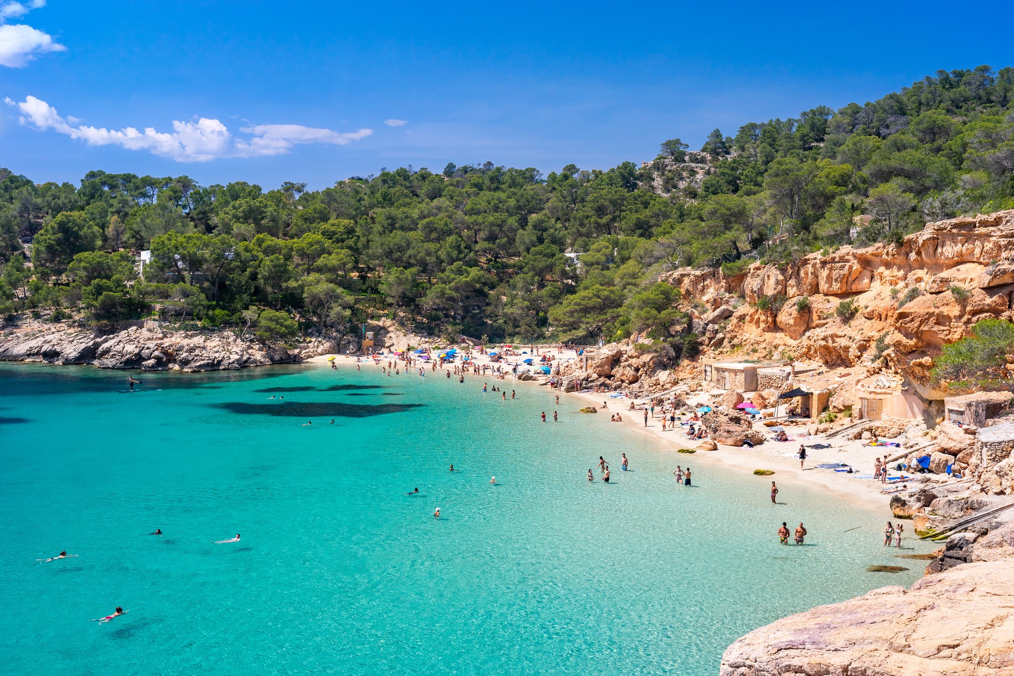 Ibiza patrí medzi vyhľadávané dovolenkové destinácie. (ilustračné foto)